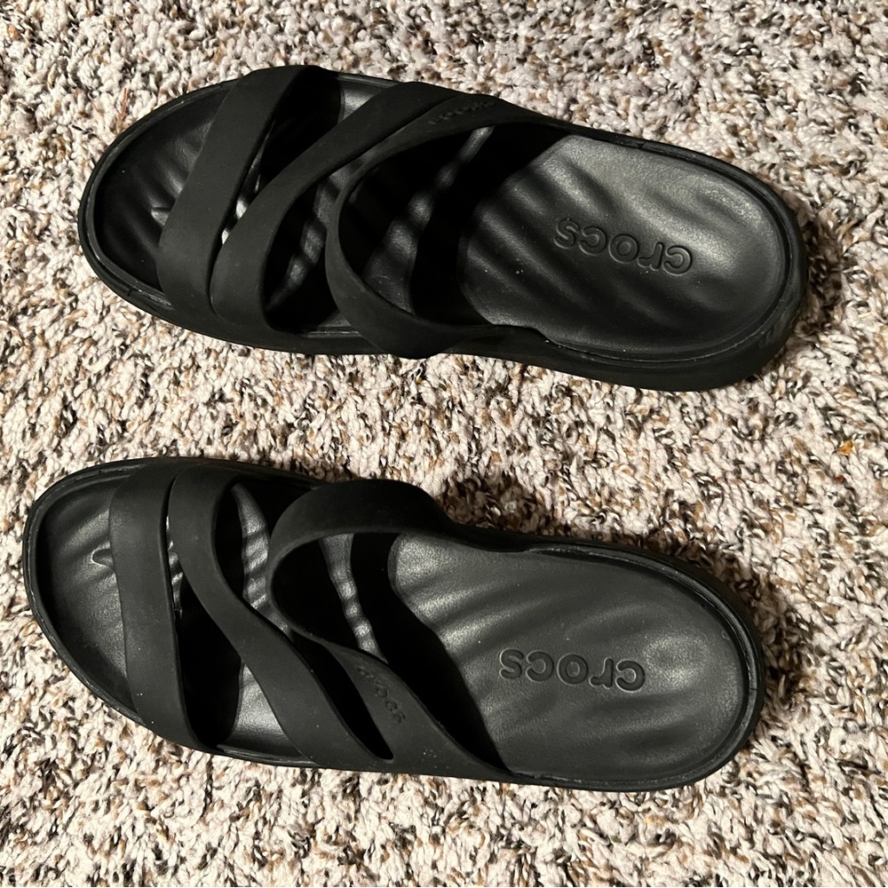 CROCS Getaways sandals